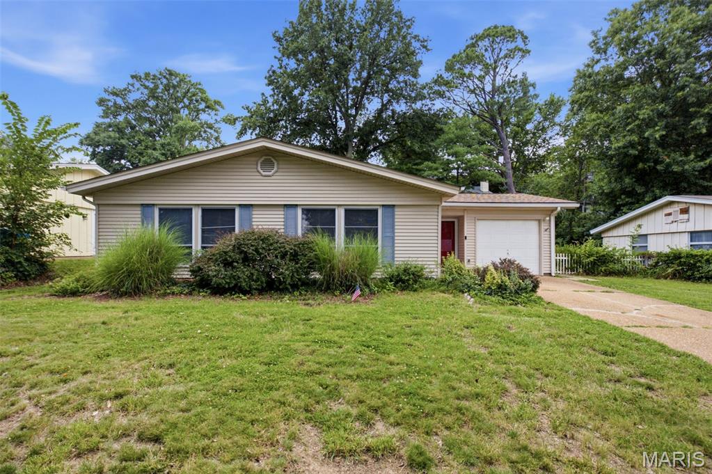 Photo of 2953 Caspian Lane Mehlville MO 63125