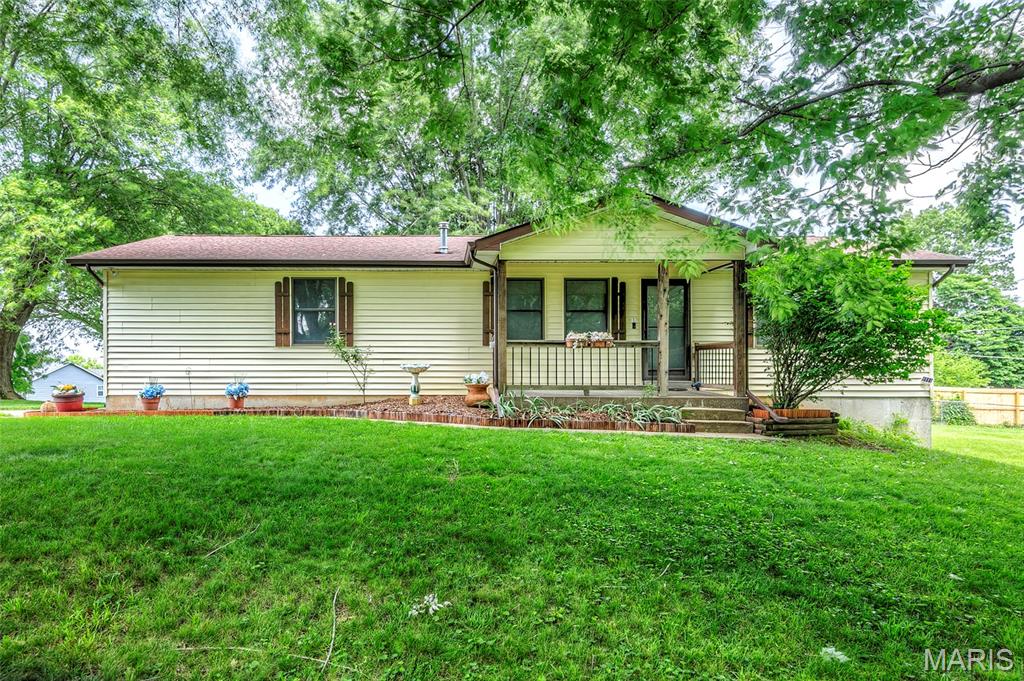 Photo of 1 Towers Lane St Charles MO 63304