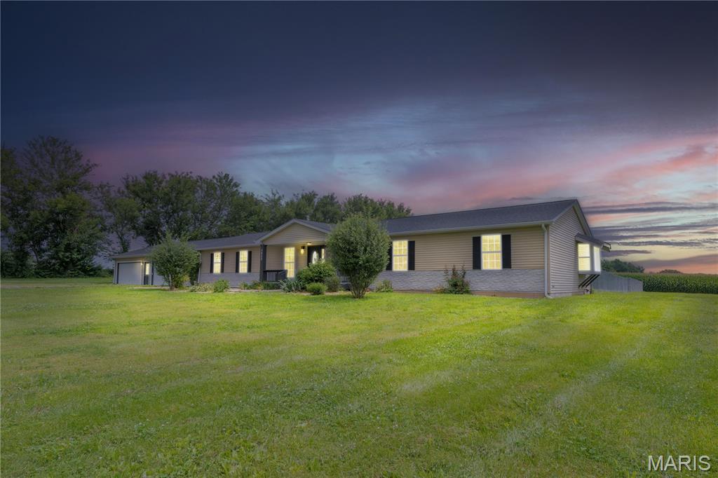 Photo of 3933 Cherokee Trail Edwardsville IL 62025