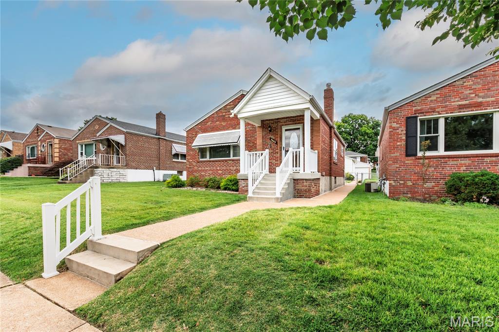 Photo of 5644 Marquette Avenue St Louis MO 63139
