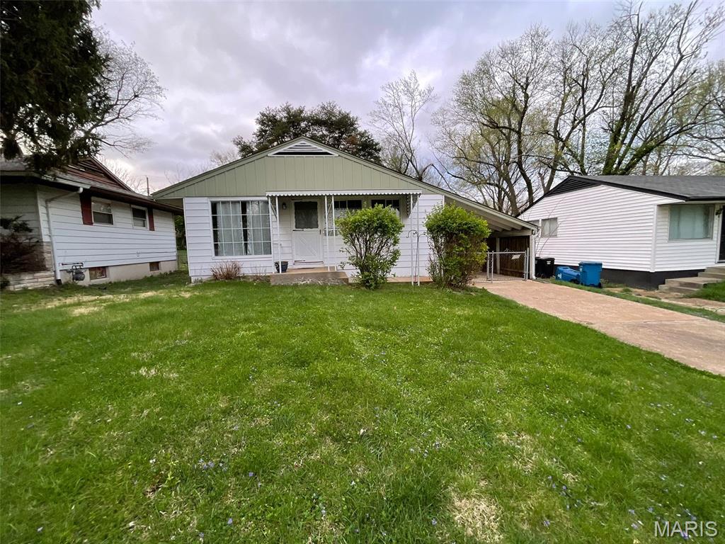 Photo of 204 Roderick Drive Unincorporated MO 63137