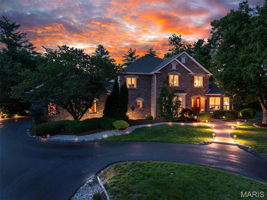 Photo of 845 Coulange Court Creve Coeur MO 63141