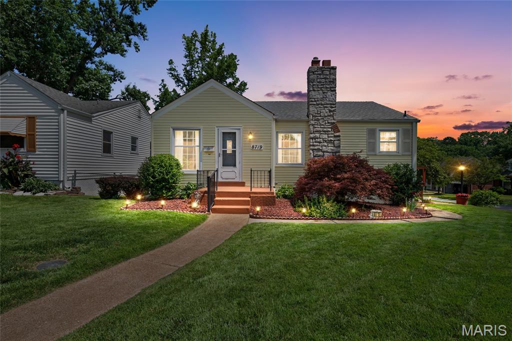 Photo of 8719 Florence Avenue Brentwood MO 63144