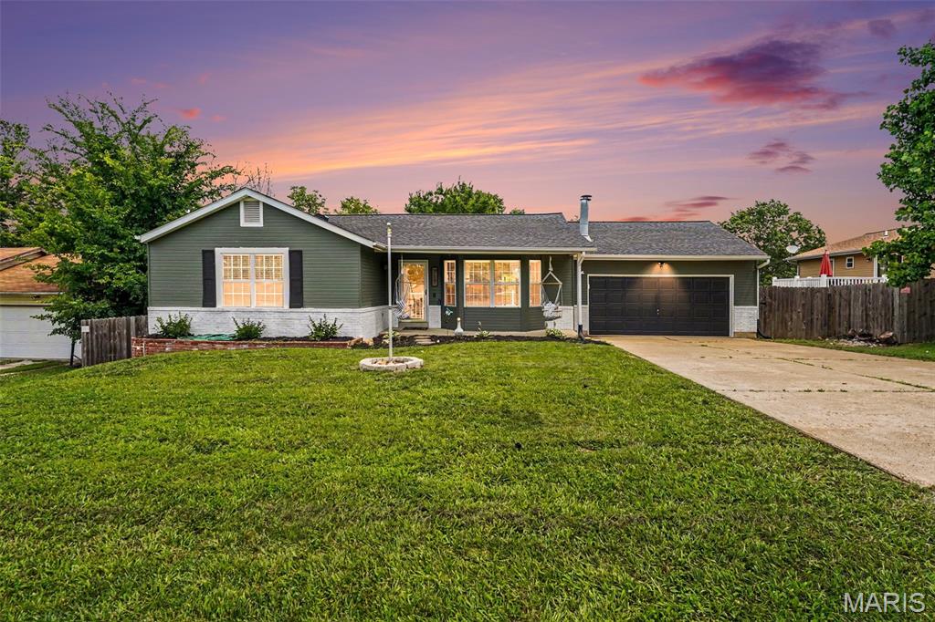 Photo of 717 Walnut Ridge Drive Fenton MO 63026