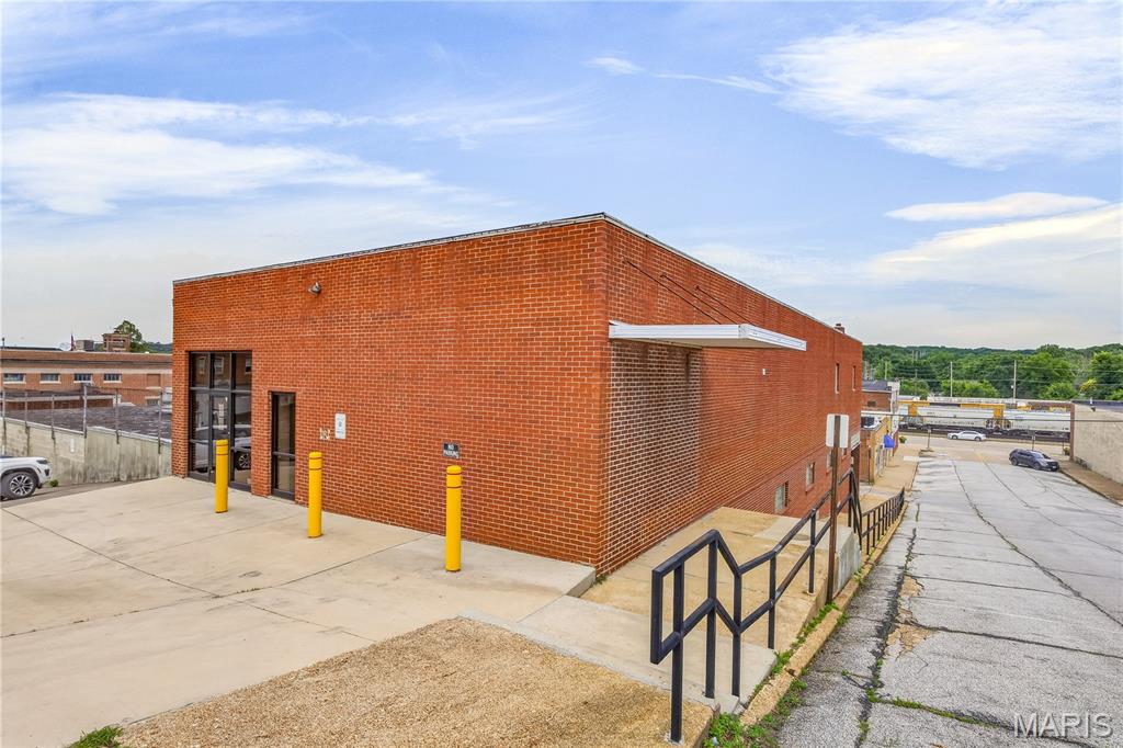 Photo of 116B Easton Street De Soto MO 63020