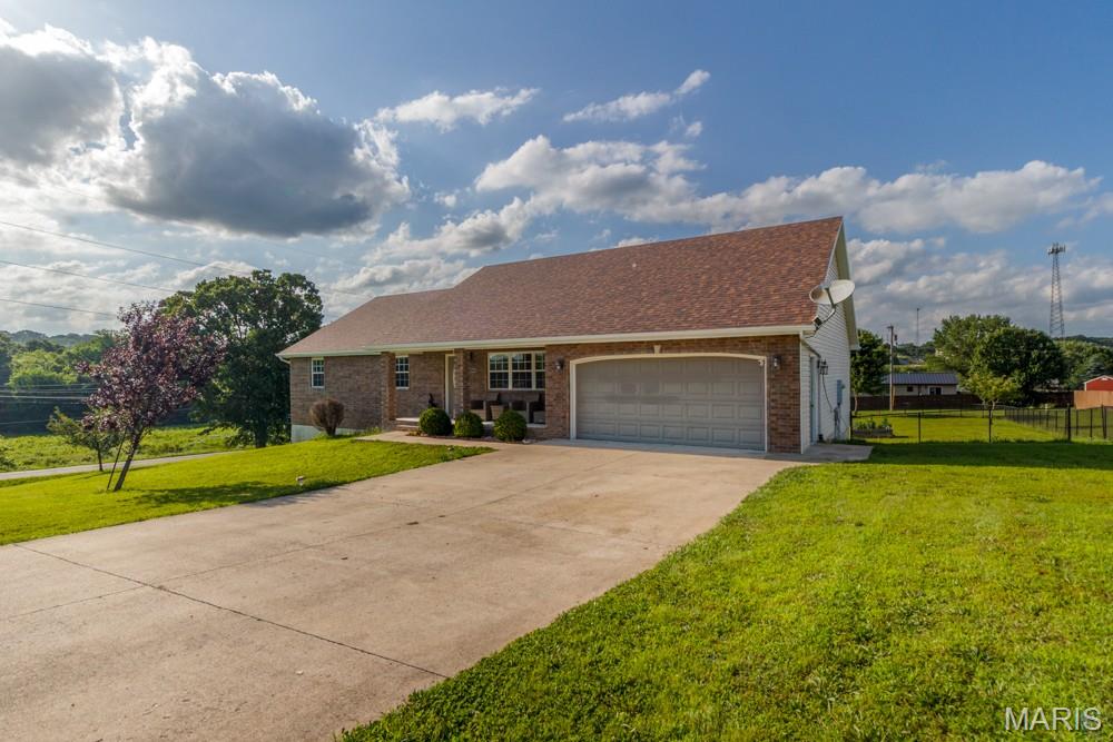 Photo of 20485 Stagecoach Road Waynesville MO 65583