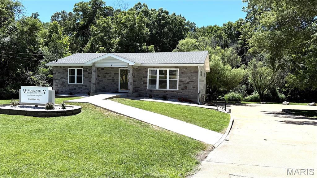 Photo of 535 Elm Street Hillsboro MO 63050