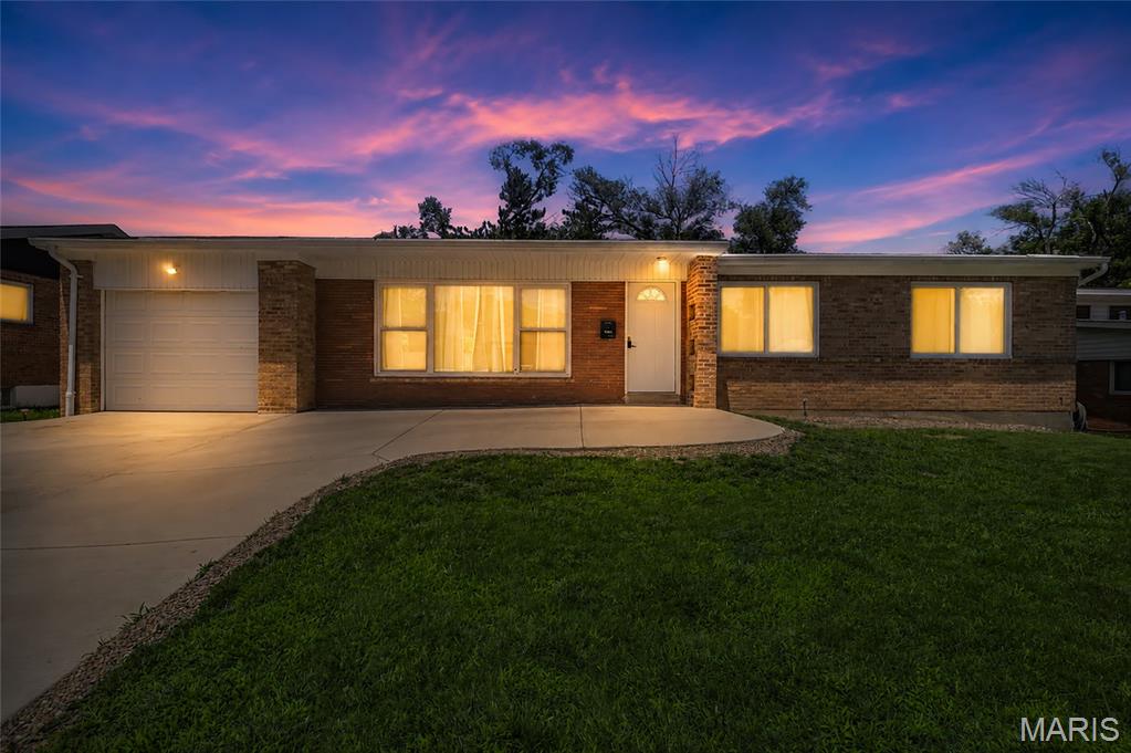 Photo of 7929 Glenside Place University City MO 63130
