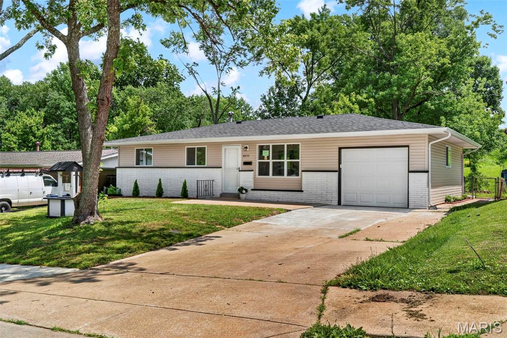 Photo of 8630 North Avenue St John MO 63114