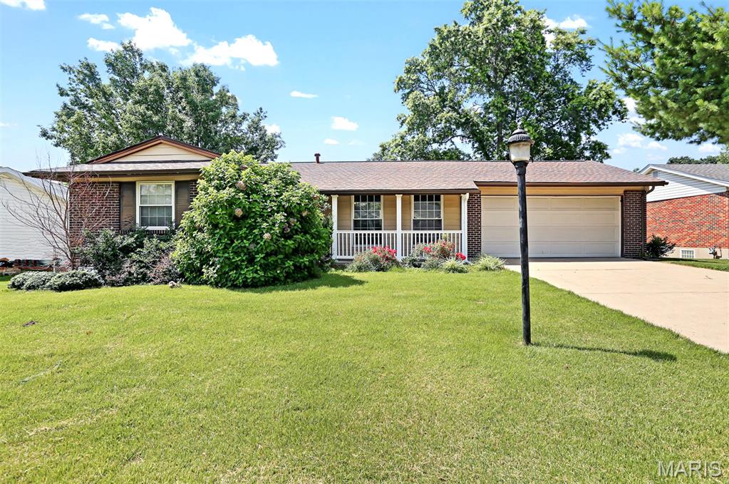 Photo of 11826 Park Court Maryland Heights MO 63043