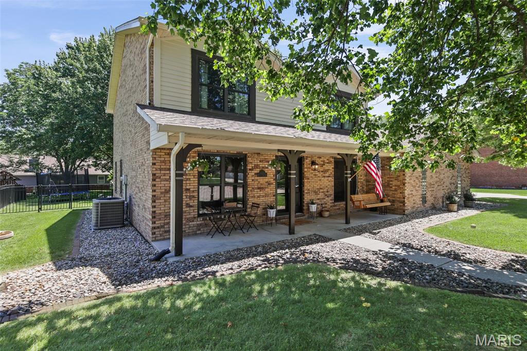 Photo of 404 Hunters Glen Belleville IL 62220