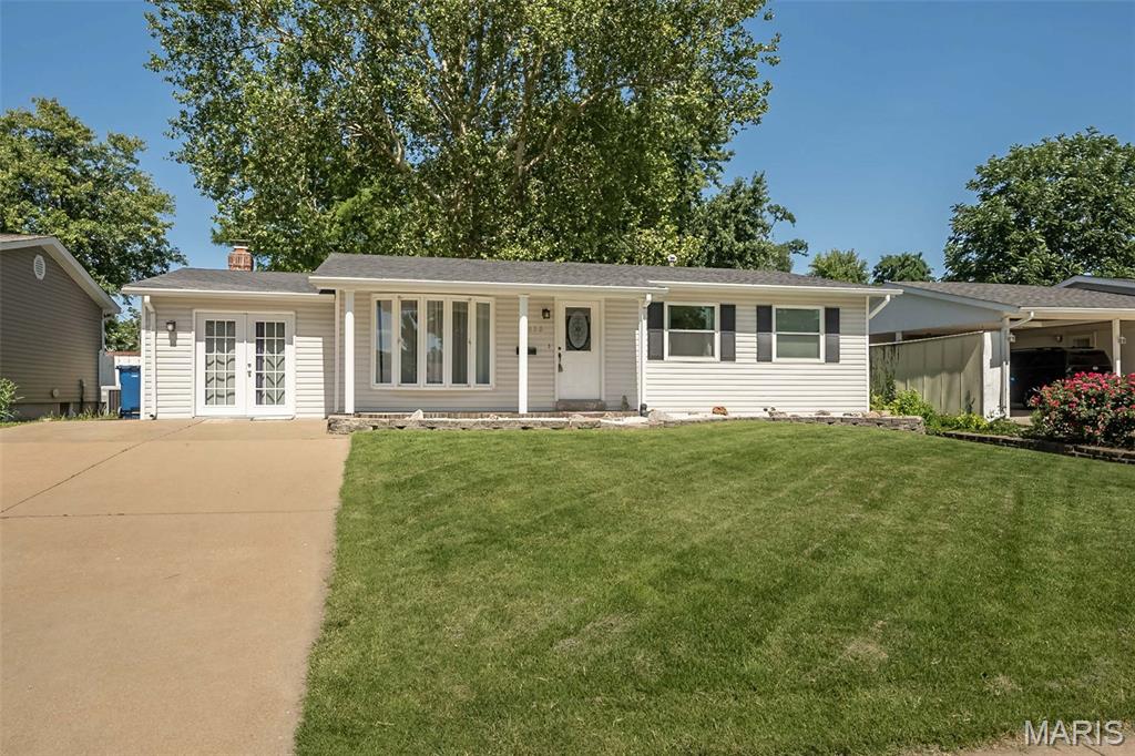 Photo of 12030 Bennington Place Maryland Heights MO 63043