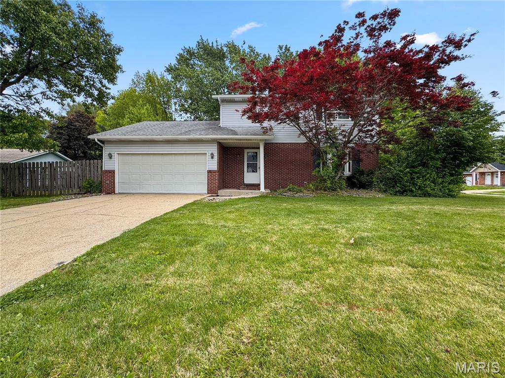 Photo of 1902 Applegate Lane Edwardsville IL 62025