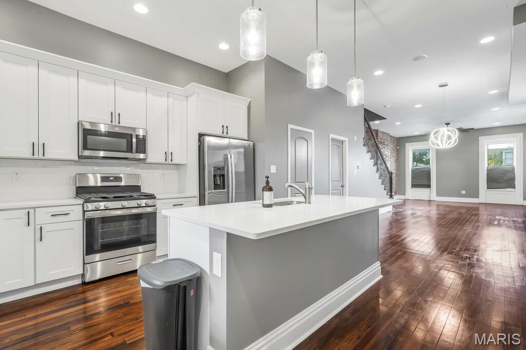 Photo of 2827 Oregon Avenue St Louis MO 63118