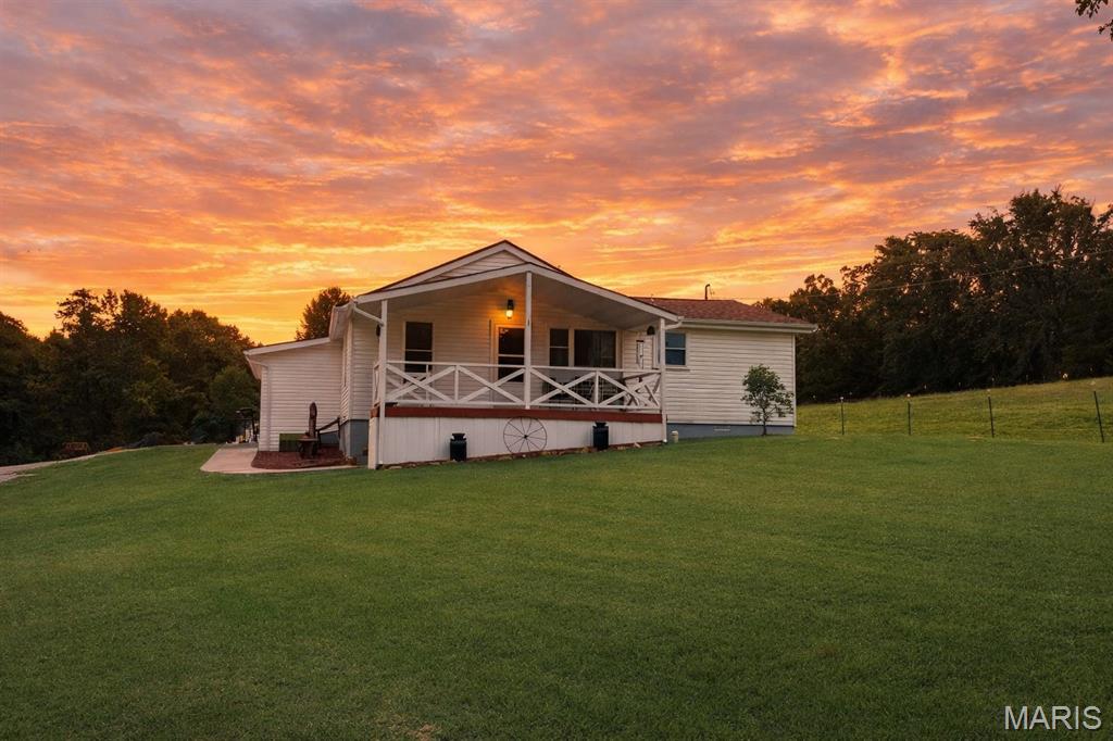 Photo of 1086 Mill Hill Road St Clair MO 63077