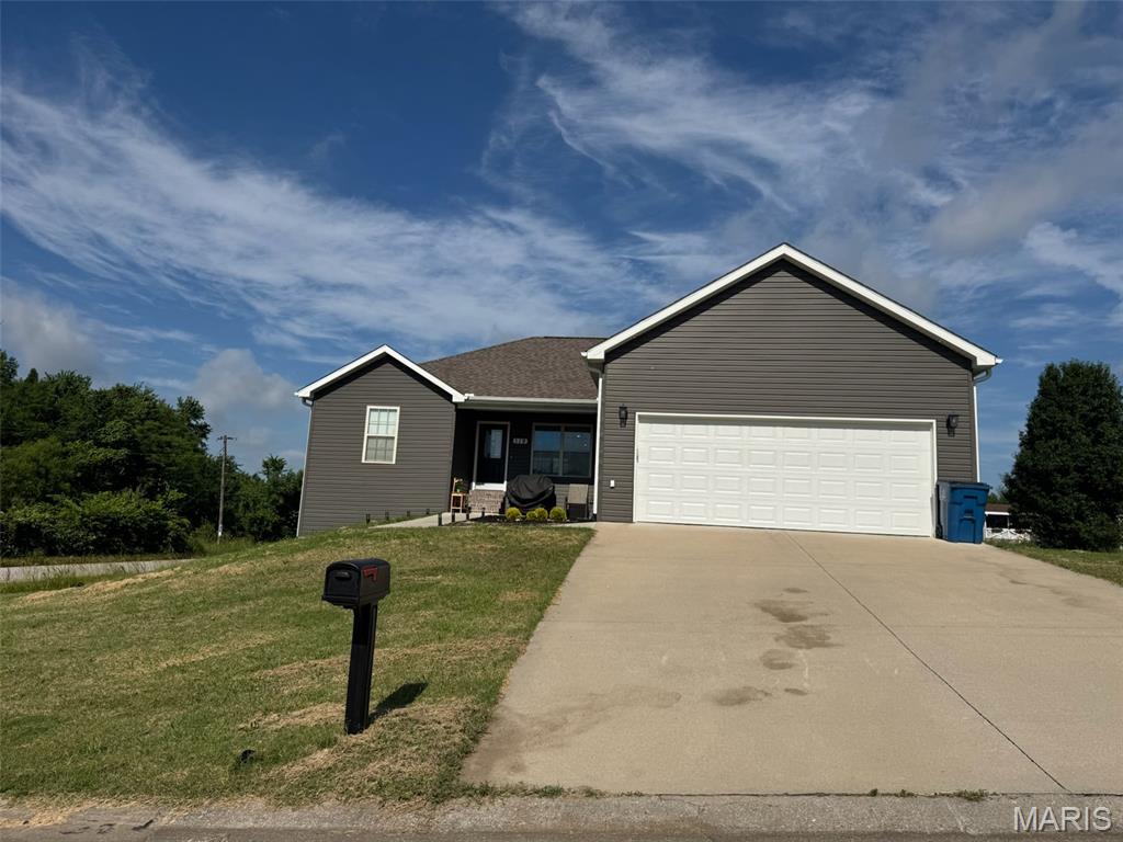 Photo of 119 Sun Valley Court Jackson MO 63755