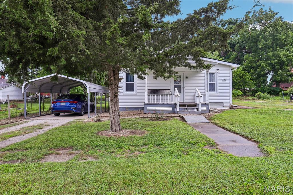 Photo of 1130 Marshall Street Hillsboro IL 62049