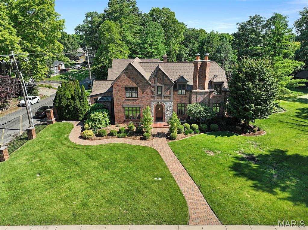 Photo of 1239 Saint Louis Street Edwardsville IL 62025