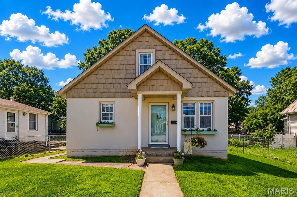 Photo of 206 Magnolia Avenue Waterloo IL 62298