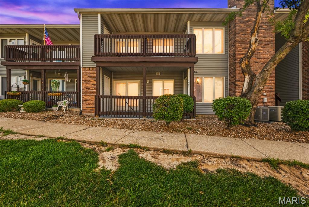 Photo of 1008 King Drive #2D St Charles MO 63303