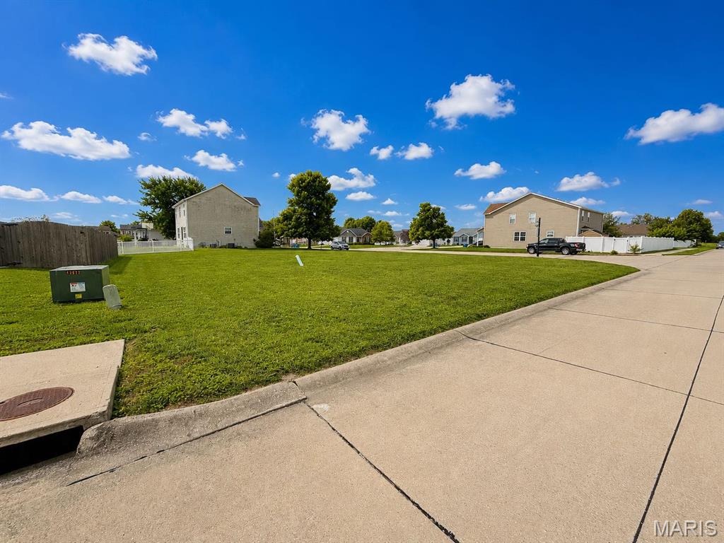 Photo of 608 Joyce Lane New Baden IL 62265