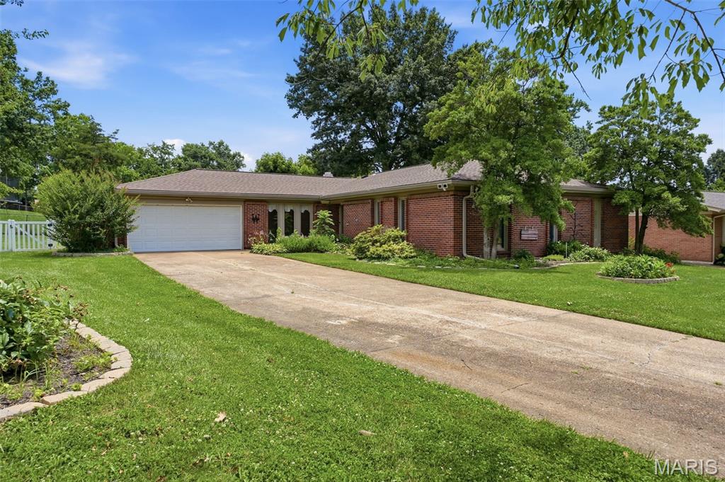 Photo of 306 Fawn Meadows Drive Ballwin MO 63011