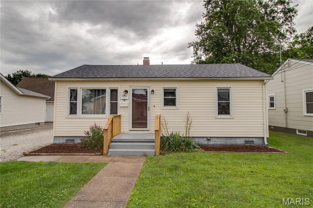 Photo of 312 Hill Street Jerseyville IL 62052