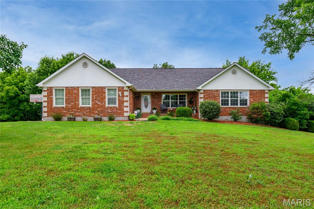 Photo of 24025 Stable Lane Waynesville MO 65583