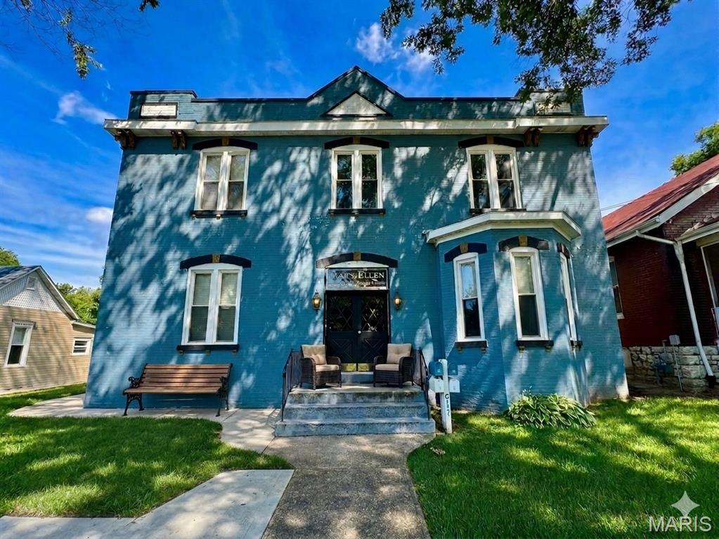 Photo of 617 Sycamore Street #4 Belleville IL 62220