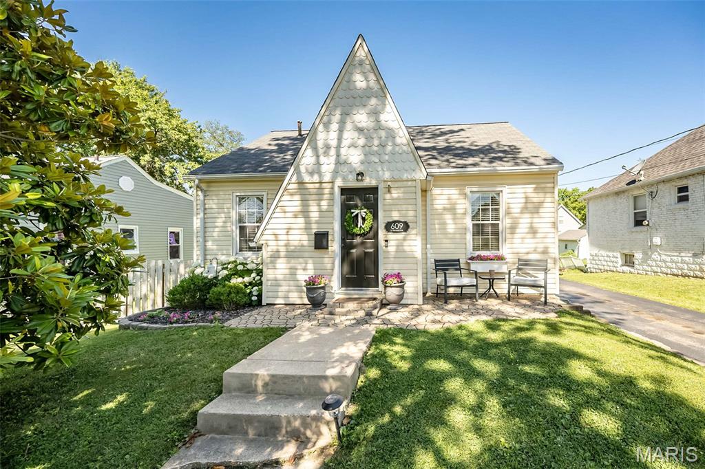 Photo of 609 S Fillmore Avenue Kirkwood MO 63122