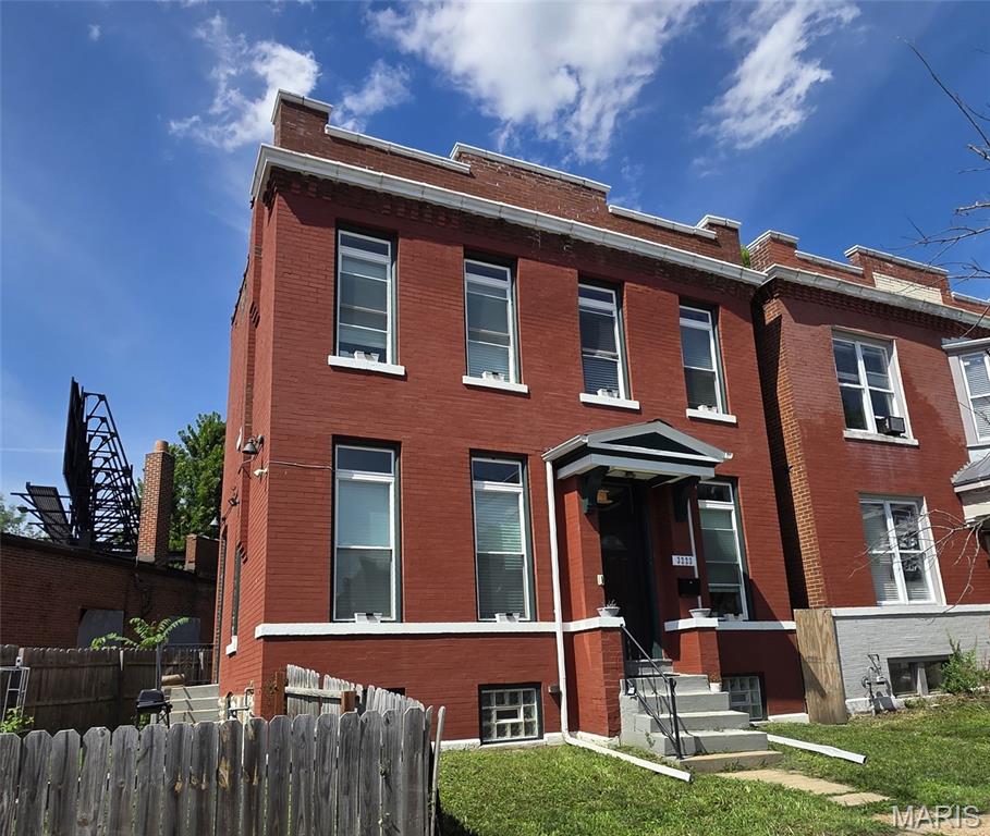 Photo of 3223 Utah Street St Louis MO 63118
