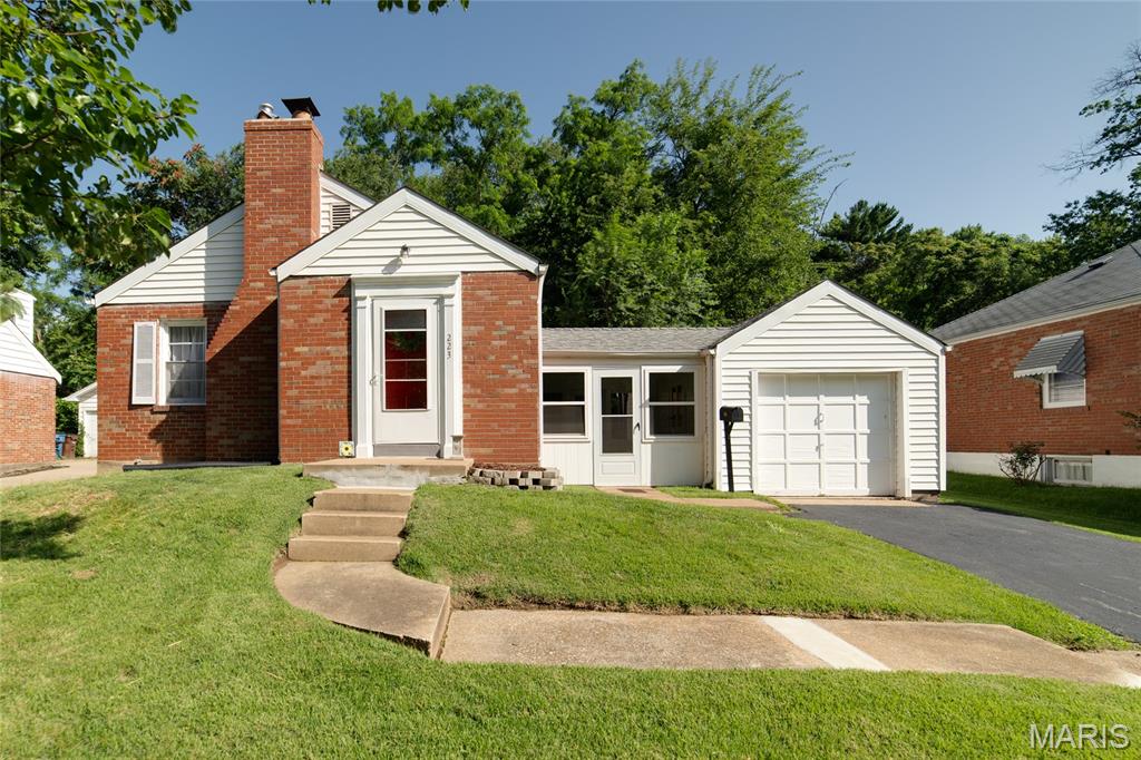 Photo of 223 Robert Avenue St Louis MO 63135