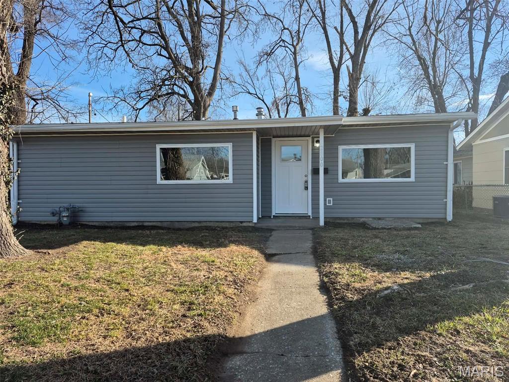 Photo of 2800 Birch Granite City IL 62040
