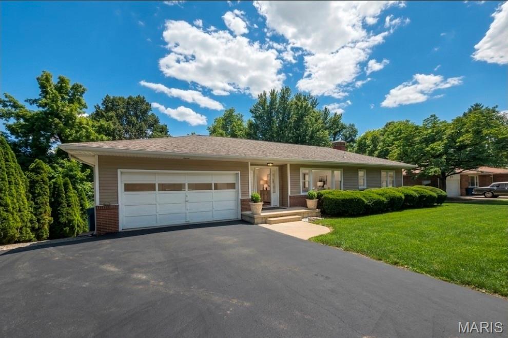 Photo of 269 Westwood Place East Alton IL 62024