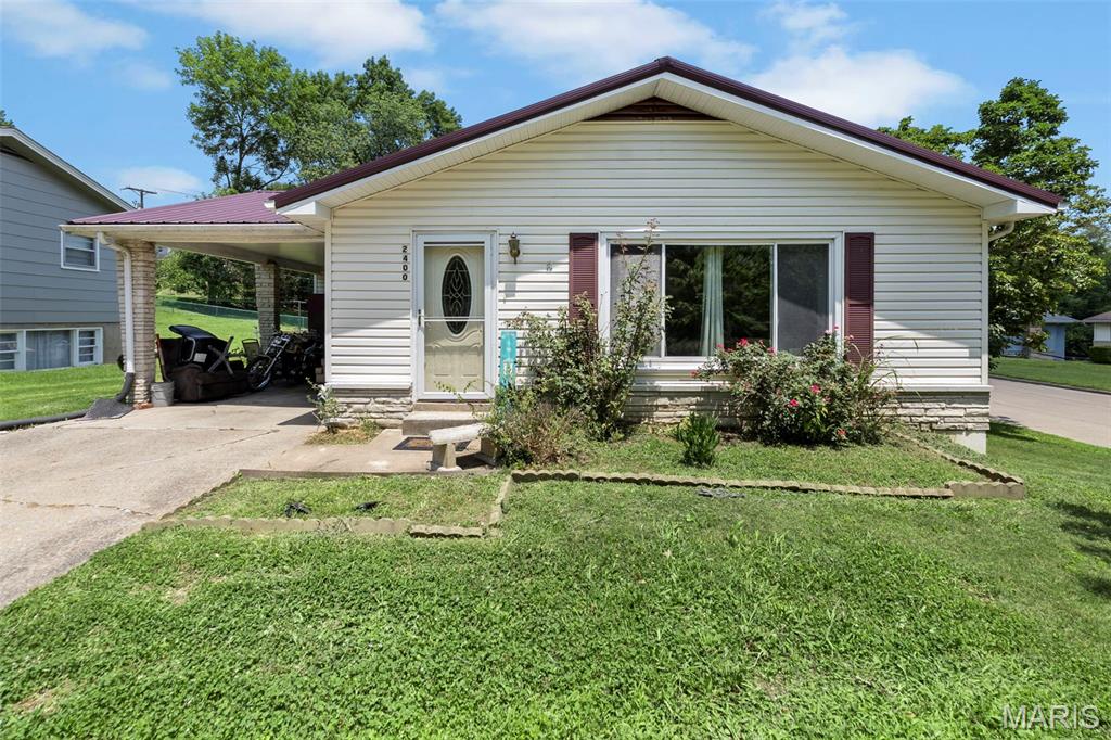 Photo of 2400 Albert Rasche Drive Cape Girardeau MO 63701