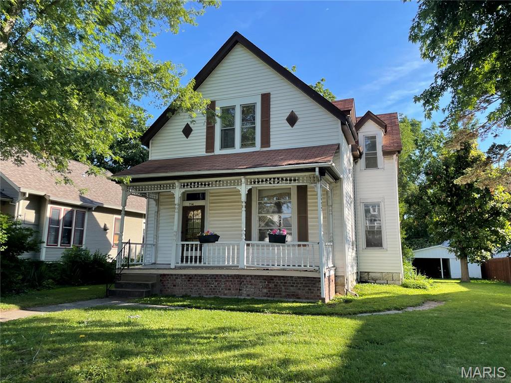 Photo of 714 Monroe Street St Charles MO 63301