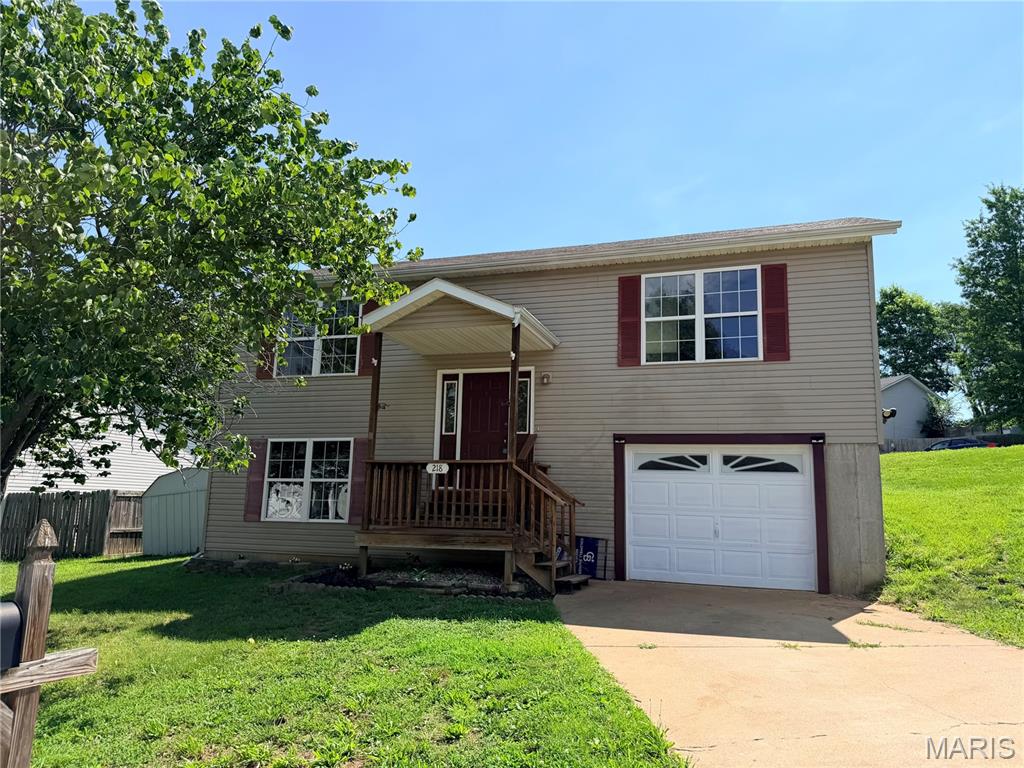 Photo of 218 Grand Central Drive Union MO 63084