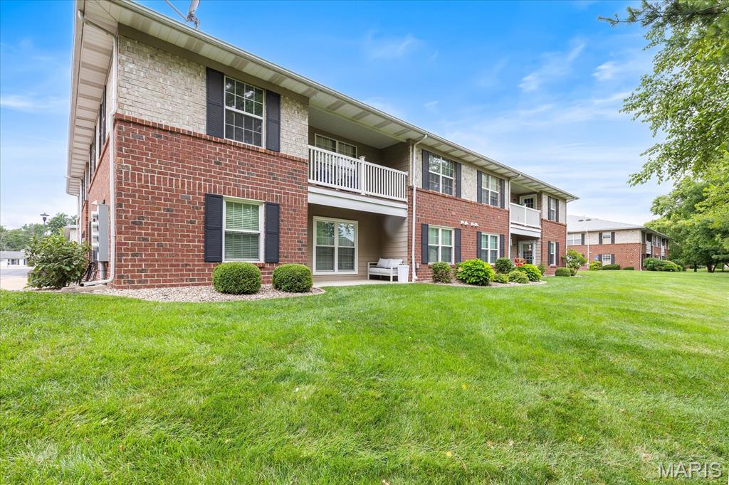 Photo of 406 S Church Street #416 St Peters MO 63376