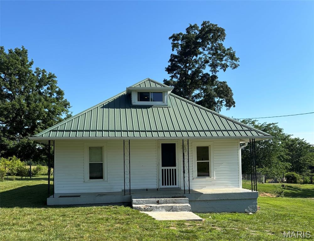 Photo of 9197 State Highway ZZ Glen Allen MO 63751