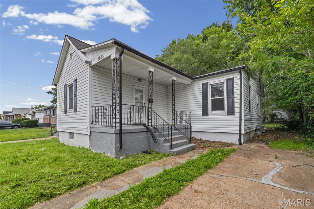 Photo of 7033 Julian Avenue University City MO 63130