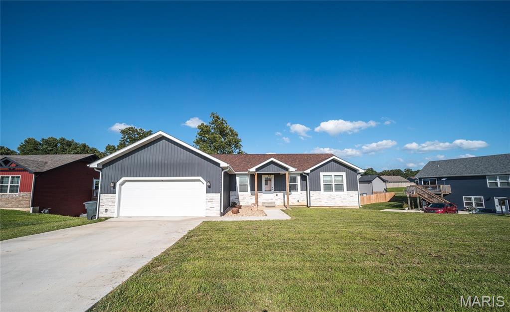 Photo of 177 Mesa Drive Waynesville MO 65583