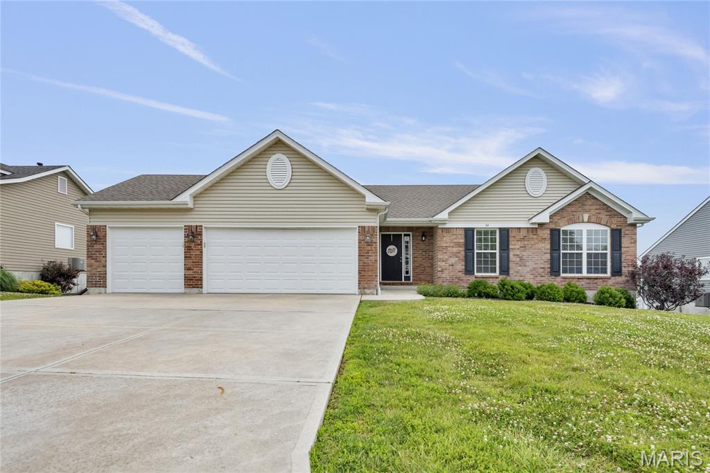 Photo of 59 Stone Bridge Drive Moscow Mills MO 63362