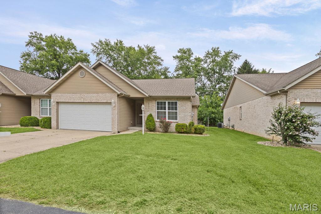 Photo of 2217 Centreville Avenue Belleville IL 62220