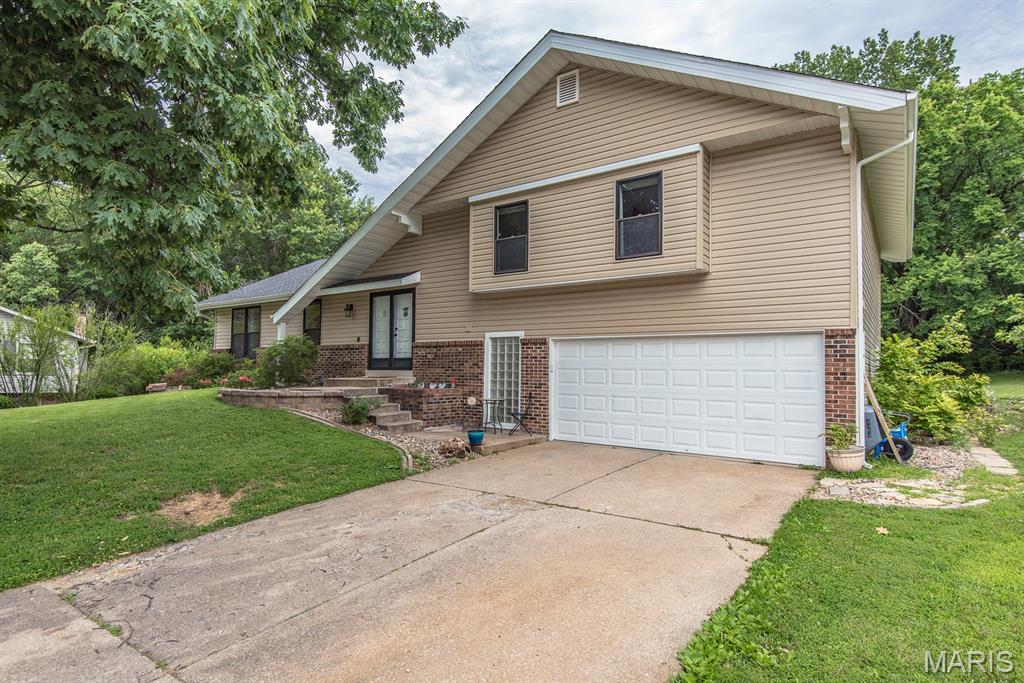 Photo of 130 Satinwood Court St Charles MO 63304