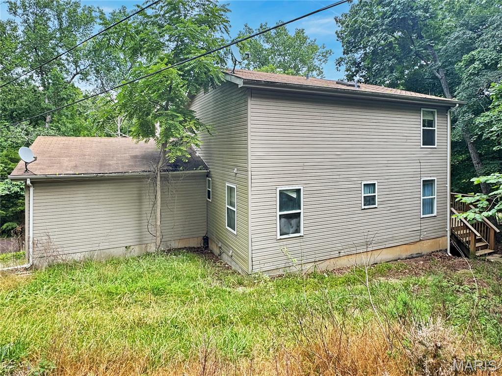 Photo of 695 Castle Court Lake Sherwood MO 63357