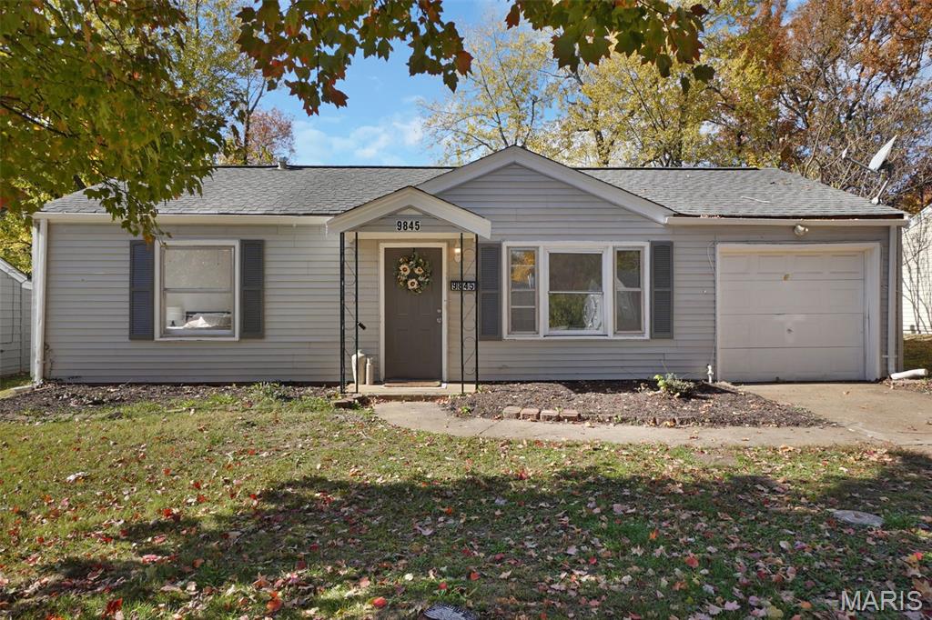 Photo of 9845 Dennis Drive St Louis MO 63136