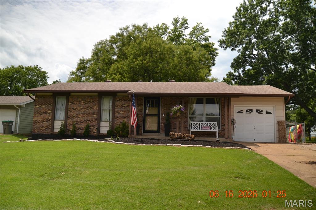 Photo of 209 Meadowbrook Drive Farmington MO 63640