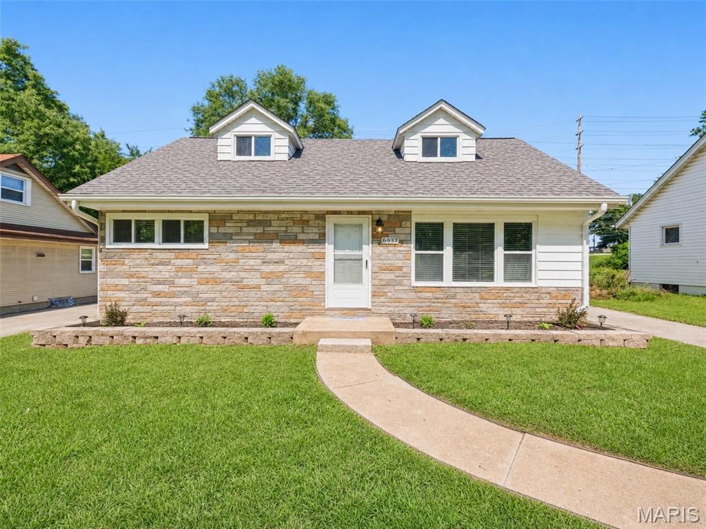 Photo of 6937 Berkridge Court Hazelwood MO 63042