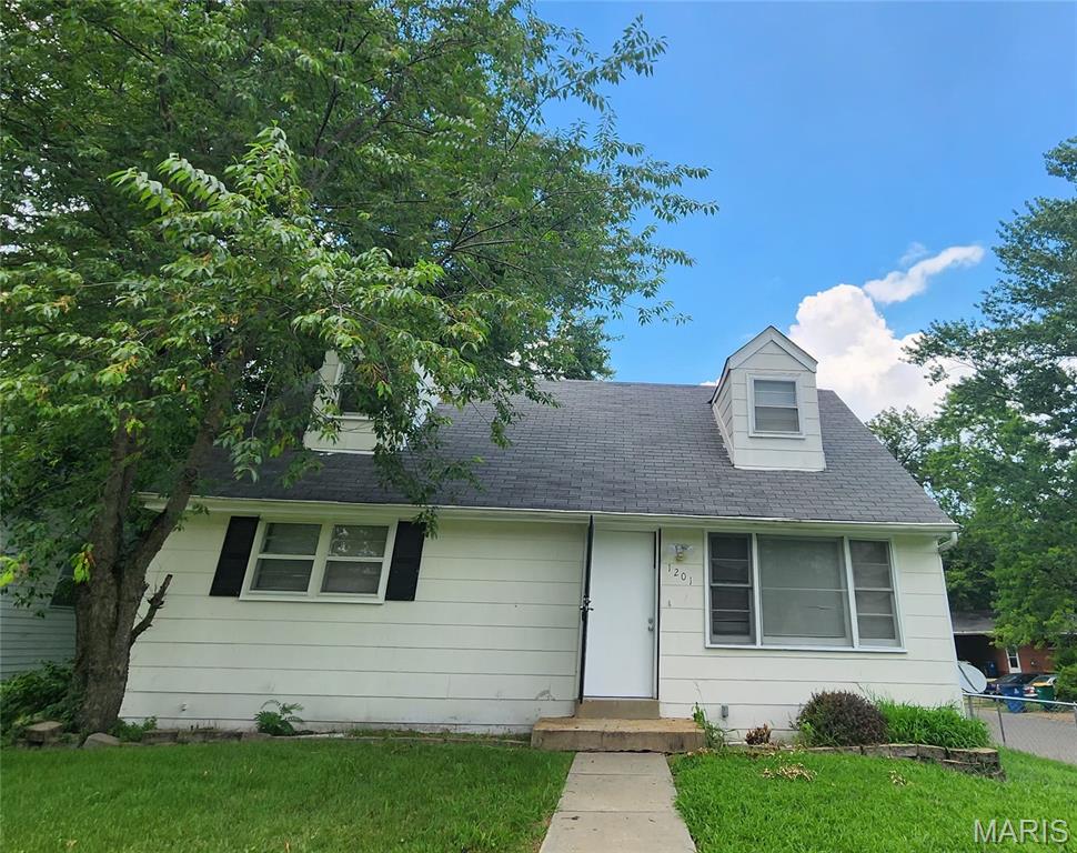 Photo of 1201 Walker Avenue Spanish Lake MO 63138