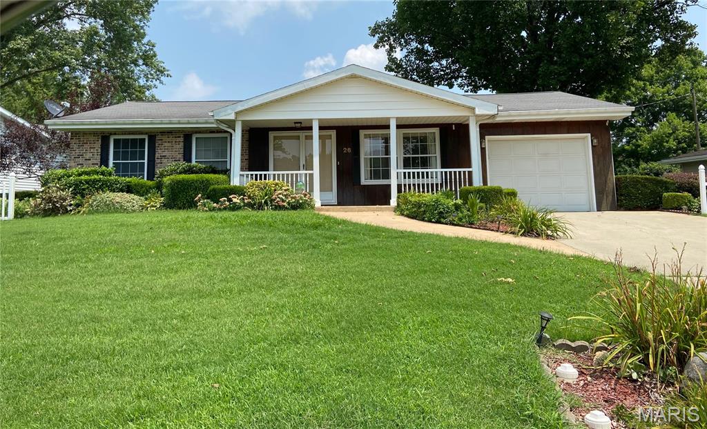 Photo of 26 Westwood Lane Murphysboro IL 62966